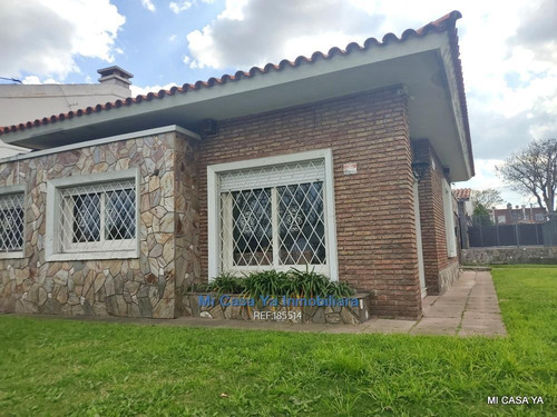 Imagen 2 de 30 de Venta Casa Malvín Sur 2 O 3 Dormitorios Padrón Único Cw185514