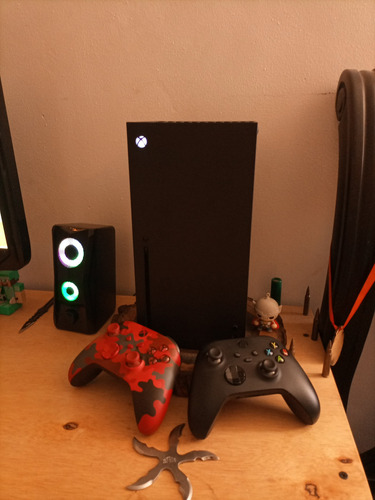 Consola Xbox Series X 2 Controles