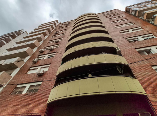 Imagen 29 de 29 de Dos Dormitorios Al Contrafrente C/ Cochera Baulera Balcon Cerrado - Rioja 634
