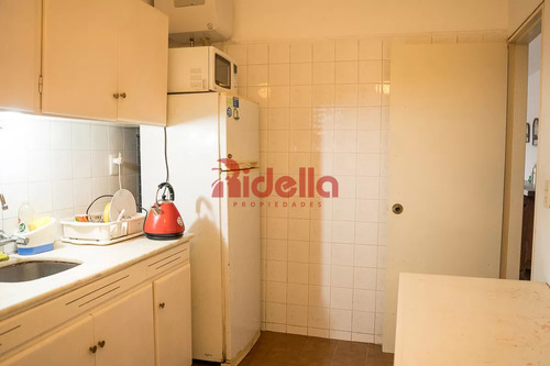 Venta De Apartamento 2 Dormitorios En Península, Punta Del Este