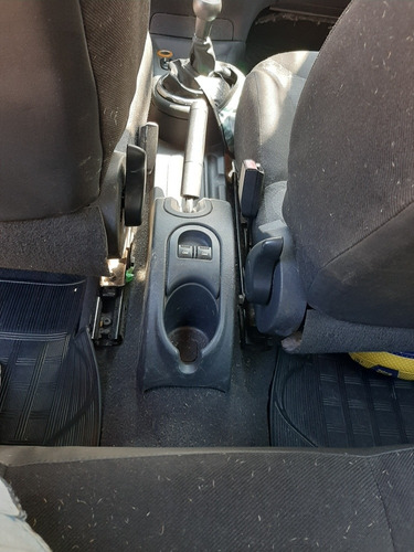 Imagem 5 de 15 de Citroën C3 2008 1.4 8v Glx Flex 5p