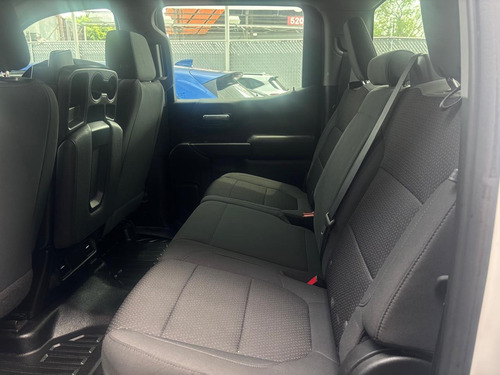 Chevrolet Silverado 4.3 2500 DOB CAB 4X4