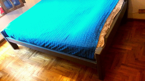 Liquido Cama Dos Plazas Excelente Condición 4500