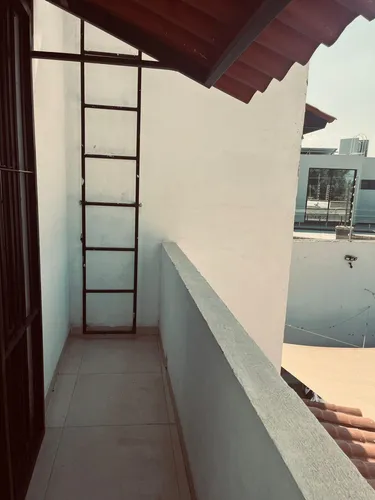 Casa En Venta En Mayorazgo Santa Lucía, Leon, Gto. De Las Mas Amplias En Terreno Y Construcción