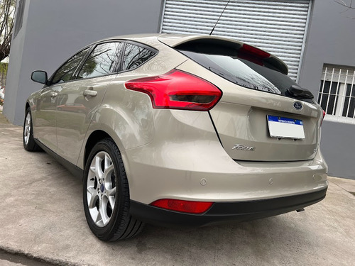 Ford Focus III 2.0 Se Plus Mt