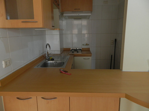 Un Dormitorio, Lindo Depto., Terraza, Comodos Espacios, Lira