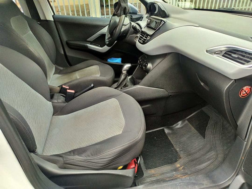 Peugeot 208 Active 1.5 8v Flex