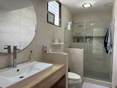 Apartamento En Alquiler - La Castellana -25-3473- Ncg