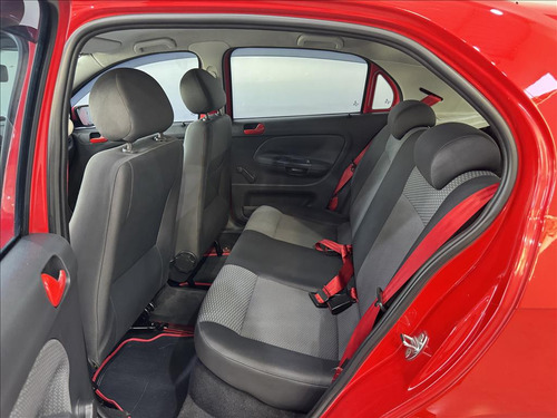 Volkswagen Gol 1.0 MI 8V FLEX 4P MANUAL G.V