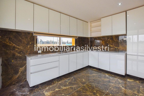 Imagen 9 de 24 de 467 E/ 138 Y 141, City Bell, Barrio Privado ''las Carolinas'' - Casa A Estrenar En Venta