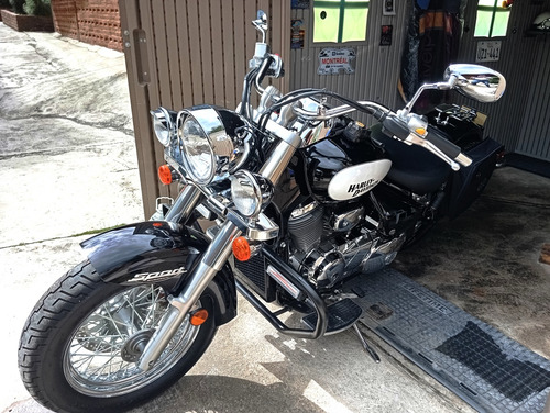 Suzuki Boulevard C-50 Customizada