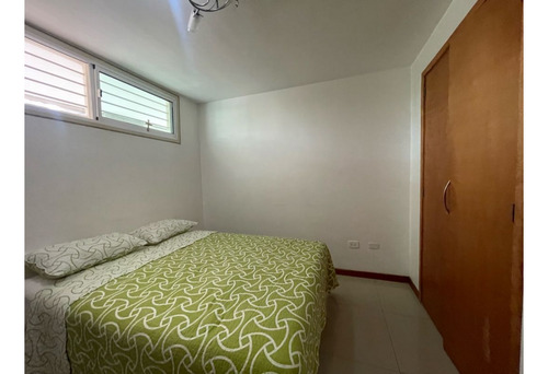 Vendo Apartamento 127m2 Escampadero 3816