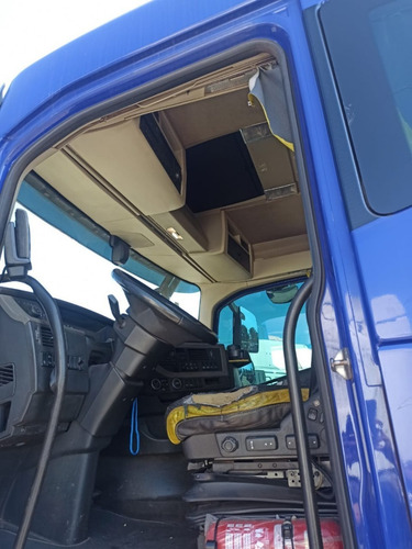 Imagem 18 de 21 de Volvo Fh 16 750 Globetrotter 8x4 2014