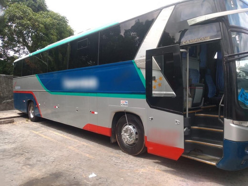 Imagem 2 de 11 de Comil Vision Volvo B9 R