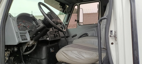 Tracto-camión International 4400 Año 2014 Quinta Rueda