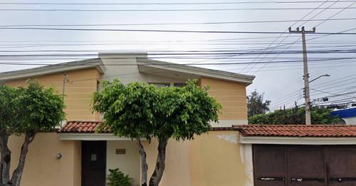 Casa En Venta, Recuperación Bancaria, Col. La Calma, Zapopan, Jalisco. Laab2