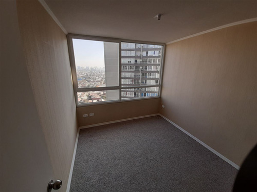 Departamento En Arriendo De 2 Dorm. En La Cisterna