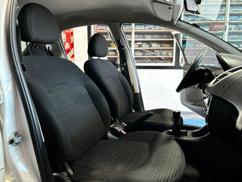 Peugeot 207 1.4 Active 75cv