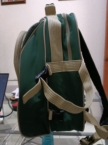 Mochila Ozark Trail Con Equipo Para Dia De Campo Verde Liso (Usado)