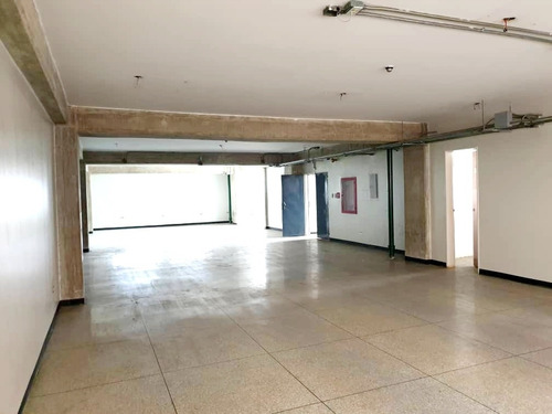 Imagen 7 de 7 de Edificio 1070 M2, Uso Oficina/comercial / Industrial