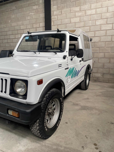 Suzuki Samurai 1.3 Metal/lona