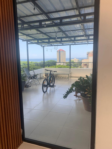 Venta, Edificio De 7 Niveles Ubicado En Gazcue, Santo Domingo