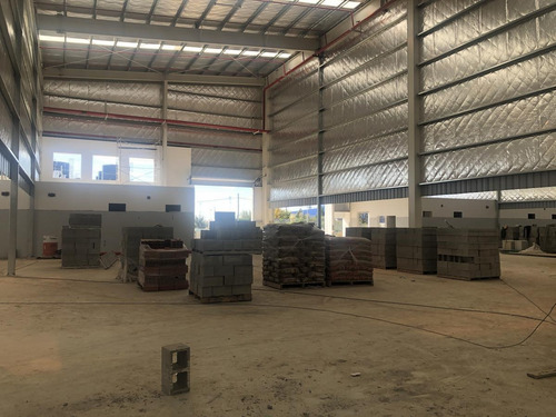 Imagen 4 de 4 de Alquiler Galpón - 500 M2 - Pilar