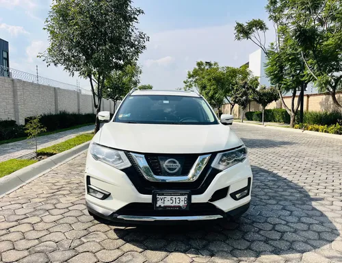 Nissan X-Trail 2.5 Exclusive 3 Row Cvt