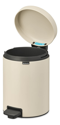 Bote De Basura Brabantia New Icon Step De 5 Litros, Color Be