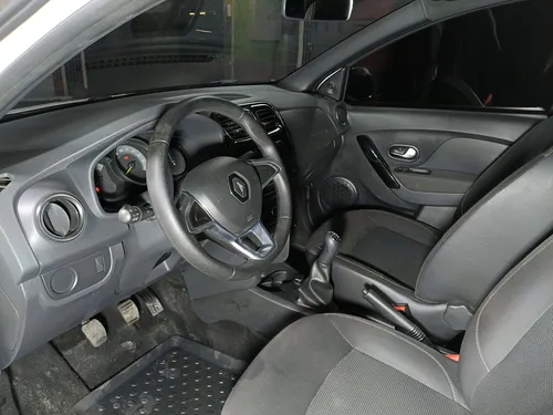 Renault Logan 1.6 Life