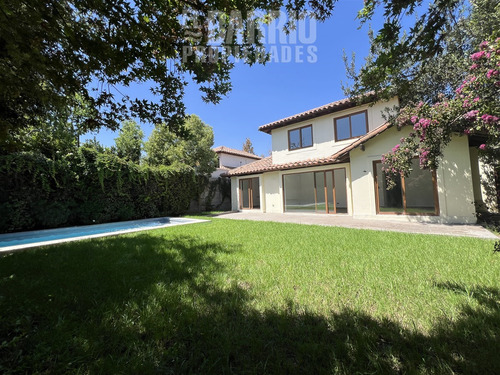 Espectacular Casa En Venta De 3 Dorm. En Piedra, Roja