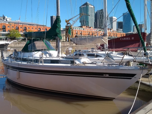 Velero Alpha 36 Motor Volvo Penta 40 Hp (2016)