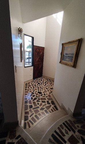 Imagen 7 de 10 de Casa En Altos De Guataparo Cod:137633 Marimer 04124382769
