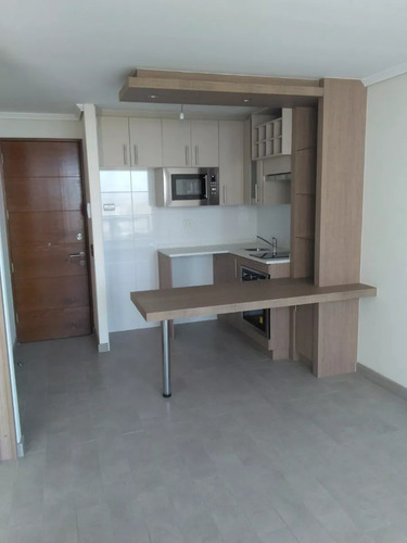 Arriendo Dpto 1d1b Amplio | Las Rejas L1 Metro