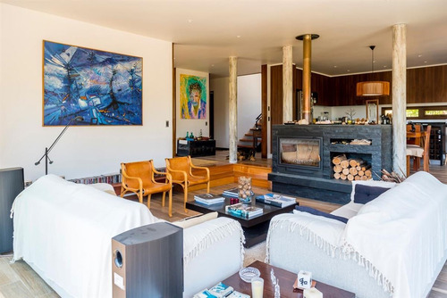 Casa En Venta De 4 Dorm. En Tunquén