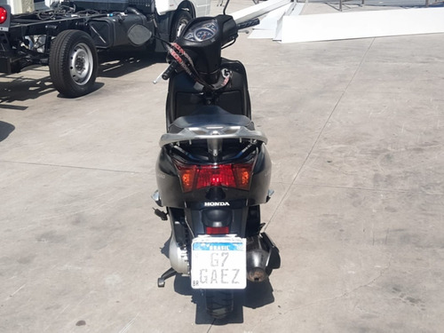 Imagem 3 de 13 de Honda Lead 110 2014