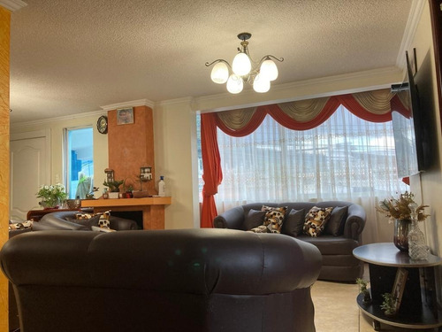 Imagen 4 de 30 de Precio Negociable. De Oportunidad. Venta De Casa En Conocoto Valle De Los Chillos