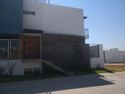 Imagen 4 de 30 de Casa En Venta En Valle Imperial