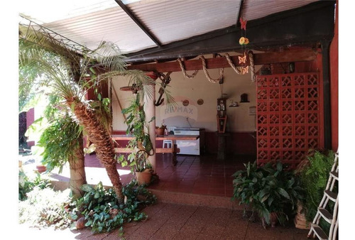 Imagen 12 de 14 de Vendo Casa En El Barrio Pettirossi De Cambyreta: 3 Cuartos.