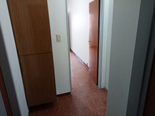 Imagen 8 de 14 de Departamento En Venta En Gregorio De Laferrere