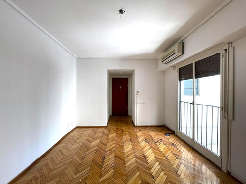 2 Ambientes En Barrio Norte Recoleta. En Venta!
