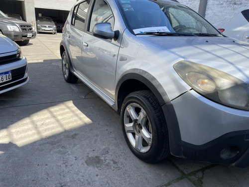 Renault Sandero Stepway 1.6 Confort 105cv
