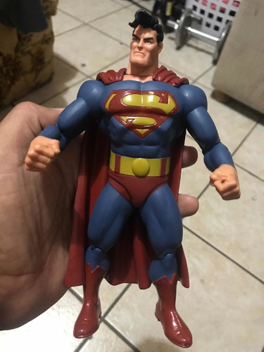Superman Vs Batman Figura De Superman (Usado)