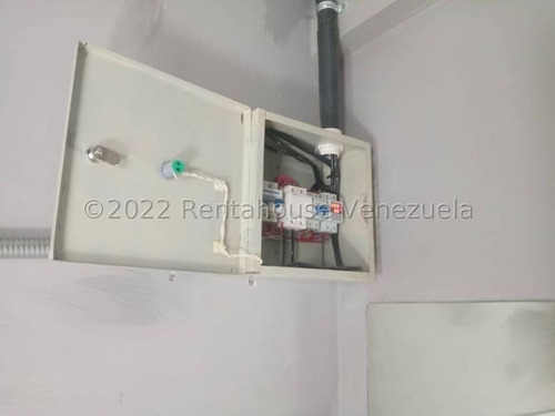 Imagen 6 de 21 de Oficina/consultorio En Venta En Naguanagua Carabobo Rentahouse Mp