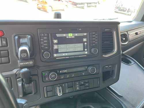 Scania S450 4x2 Ntg Top De Linha Com Geladeira Ano 2021