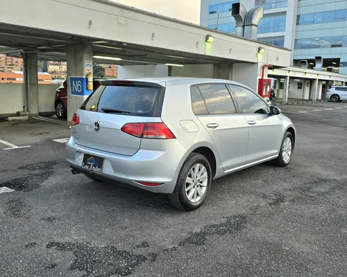 Volkswagen Golf 1.6 Trendline