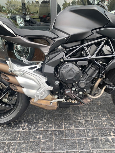 Imagen 5 de 25 de Mv Agusta Brutale 800, No Ducati, No Yamaha, No Ktm, No Bmw.