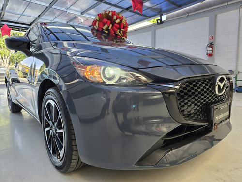 Mazda Mazda 2 2.0 Signature Hatchback At