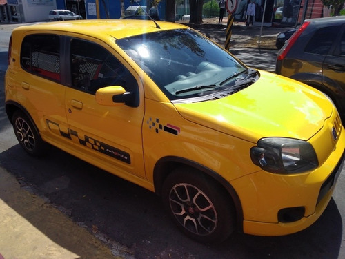 Imagem 1 de 2 de Fiat Uno 2012 1.4 Sporting Flex 5p