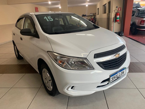 Imagem 9 de 14 de Chevrolet Onix 1.0 Ls 5p 2015/2015 Branco